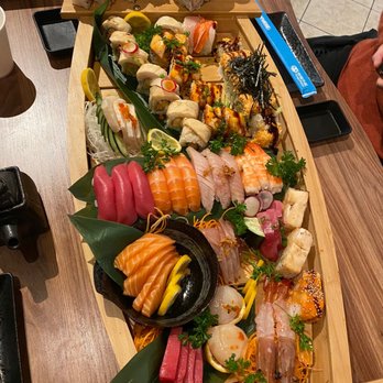 Sushi Ave - Lover Boat - Sushi Bars Near Me - Seattle, Washington Sushi Ave - Lover Boat - Sushi Bars Near Me - Seattle, Washington