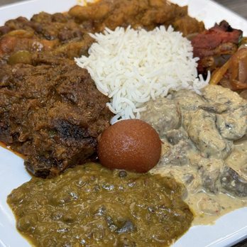 Tandoori Corner - Indian Near Me - Oceanside, California