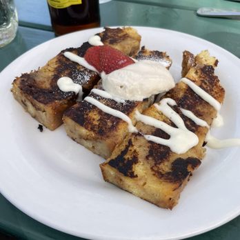 Brewed - Bread pudding French toast - Coffee & Tea Near Me - Fort Worth, Texas Brewed - Bread pudding French toast - Coffee & Tea Near Me - Fort Worth, Texas