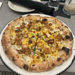 Loaded baked potato pizza Loaded baked potato pizza