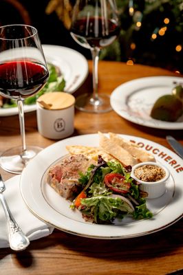 Petite Boucherie by null