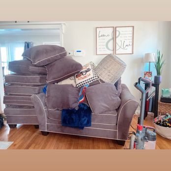 Lyptus Homes - Team lyptus cleaning in action - Home Cleaning Near Me Lyptus Homes - Team lyptus cleaning in action - Home Cleaning Near Me