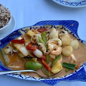 Siamese Kitchen - Seafood Delight - Thai Near Me - San Carlos, California Siamese Kitchen - Seafood Delight - Thai Near Me - San Carlos, California