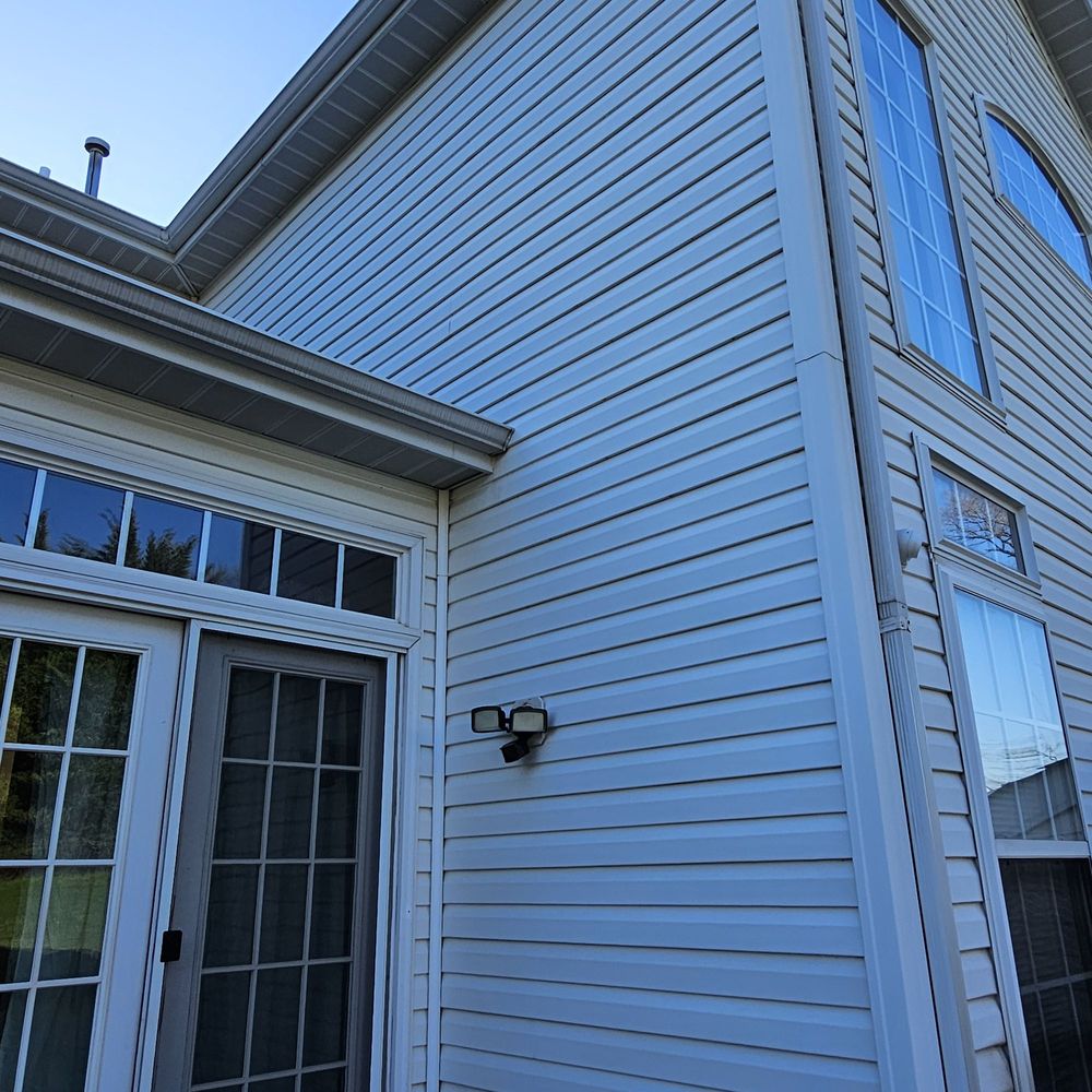 Hinkle's Pressure Washing - Hinkle's cuts no corners to cleanliness! - Window Washing Near Me
