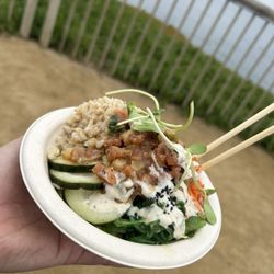 Steamer Lane - Salmon poke bowl