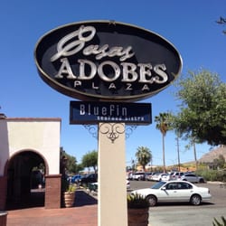 Casas Adobes Plaza - Sign