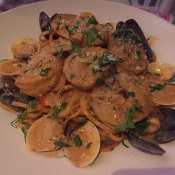 Deville Dinerbar - Bad girl pasta - Diners Near Me - Montreal, Quebec Deville Dinerbar - Bad girl pasta - Diners Near Me - Montreal, Quebec