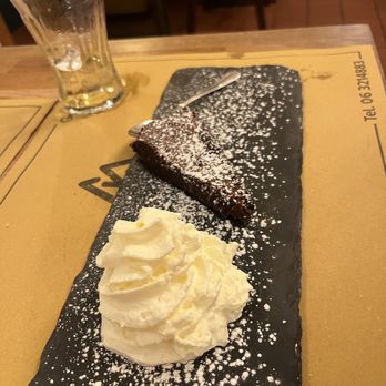 Al Gran Sasso - Flourless chocolate cake - Italian Near Me - Rome, RM
