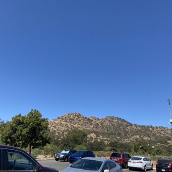 Chatsworth Park South - Parking lot - Parks Near Me - Chatsworth, California Chatsworth Park South - Parking lot - Parks Near Me - Chatsworth, California
