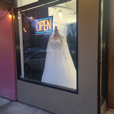 Dry Cleaning - Call 5103193627 for Next day service or Free Pick Up and Delivery Service Dry Cleaning - Call 5103193627 for Next day service or Free Pick Up and Delivery Service