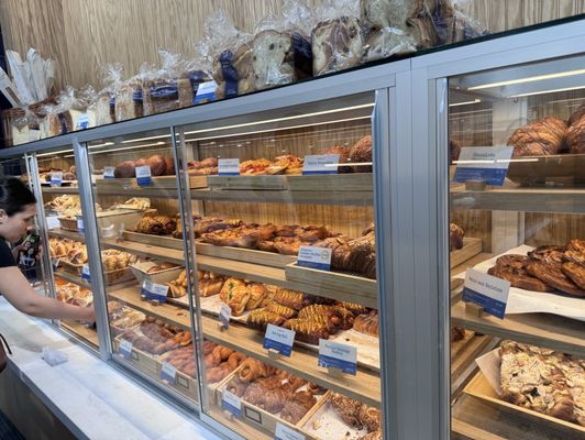 Paris Baguette by null