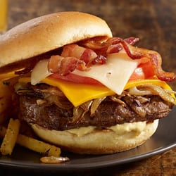 Nobby's Kitchen - Nobby's Kitchen bacon double cheeseburger is awesome!