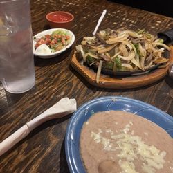 El Rancho Mexican Grill - Double fajitas