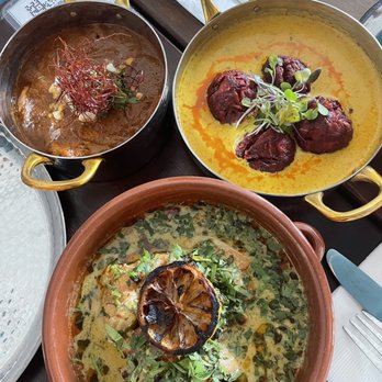 Gazab - 70's Chicken Tikka Masala Kasauli Lemon Chicken Jackfruit Khadi Pakoda - Indian Near Me - New York, New York Gazab - 70's Chicken Tikka Masala Kasauli Lemon Chicken Jackfruit Khadi Pakoda - Indian Near Me - New York, New York