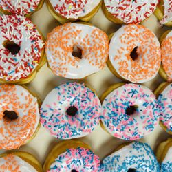 Max’s Donuts