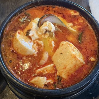 Hanyang Jokbal - Seafood tofu soup - Korean Near Me - Ottawa, Ontario Hanyang Jokbal - Seafood tofu soup - Korean Near Me - Ottawa, Ontario
