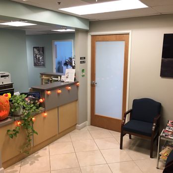 David F Fong, DDS - Nice waiting area, with TV. Super clean. - General Dentistry Near Me - Westchester, California David F Fong, DDS - Nice waiting area, with TV. Super clean. - General Dentistry Near Me - Westchester, California