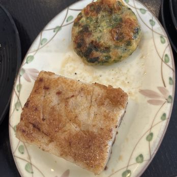 Dim Sum King Master - Turnip cake (square) Pan Fried Chive Cake (rounded) - Dim Sum Near Me - West Covina, California