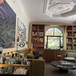 Casa Polanco - The Library