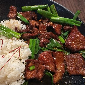 P.F. Chang's - Mongolian Beef lunch special... burnt and what are these ? Left overs? - Chinese Near Me - Palm Beach Gardens, Florida P.F. Chang's - Mongolian Beef lunch special... burnt and what are these ? Left overs? - Chinese Near Me - Palm Beach Gardens, Florida