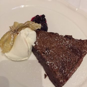 Kornat - Chocolate cake dessert - Seafood Near Me - Vienna, 9