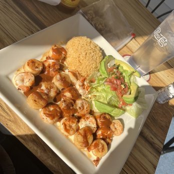 El Mariachi - Arroz con Mariscos - Mexican Near Me - Rocky Mount, North Carolina El Mariachi - Arroz con Mariscos - Mexican Near Me - Rocky Mount, North Carolina