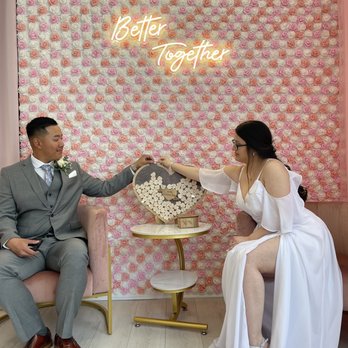Lucky Wedding Day - Beautiful interior - Wedding Chapels Near Me - Encino, California Lucky Wedding Day - Beautiful interior - Wedding Chapels Near Me - Encino, California