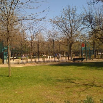 Parc de Choisy - Parks Near Me - Paris, 75