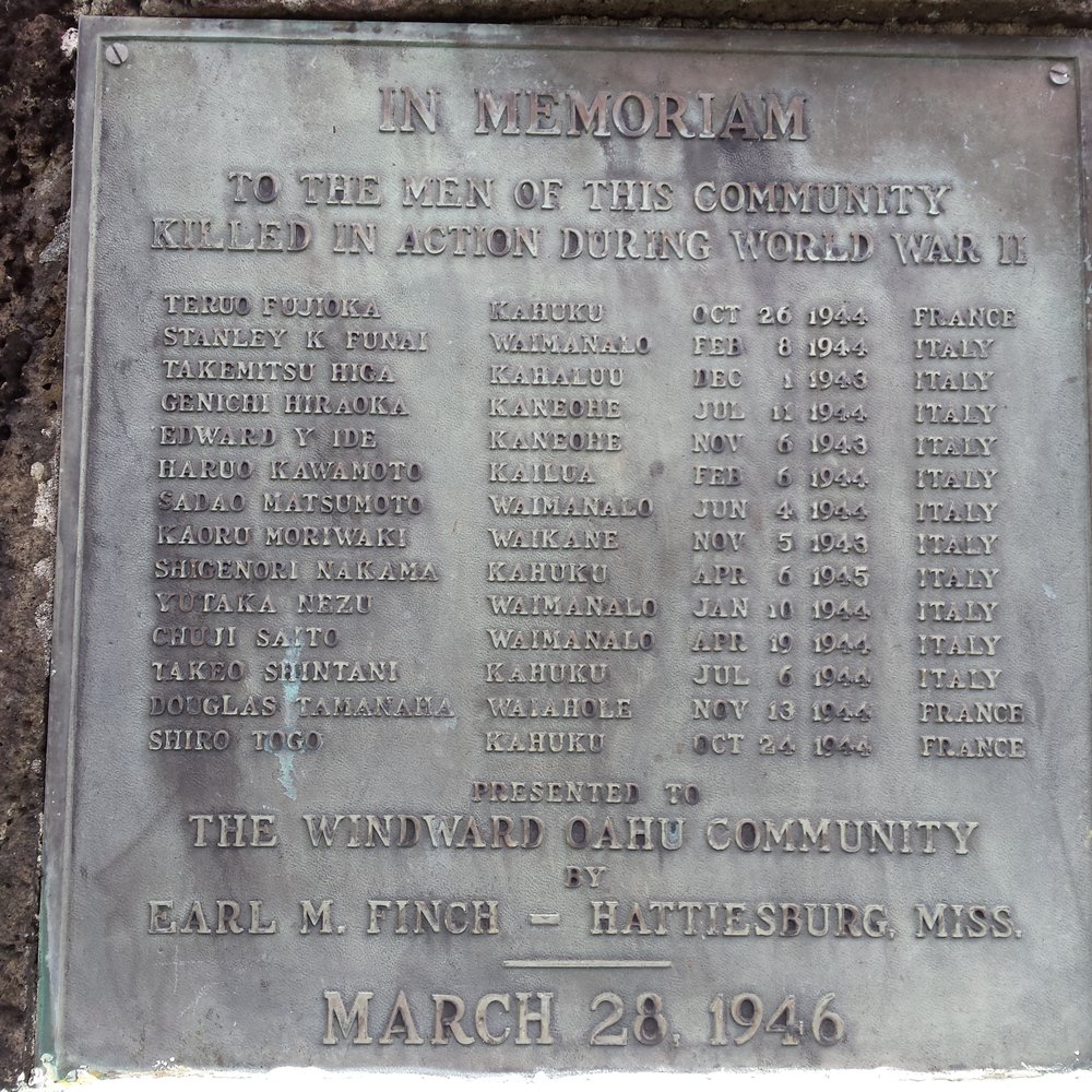 Castle Junction War Memorial - The original plaque. .. - Landmarks & Historical Buildings Near Me - Kailua, Hawaii