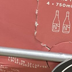 Marshfield Wine & Spirits