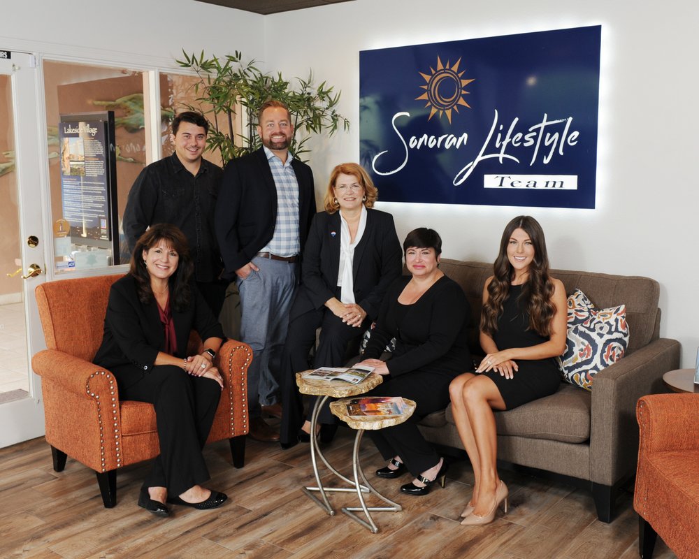 THE SONORAN LIFESTYLE TEAM RE/MAX SUN PROPERTIES Updated September 2024 13 Photos 16824