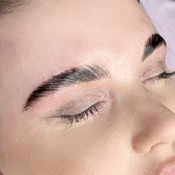 Eye brow lamination and tint