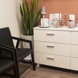 Rodem Tree Acupuncture & Beauty Clinic