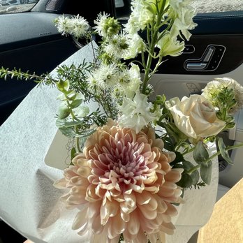 Pressed + Flower - Coffee & Tea Near Me - Azusa, California Pressed + Flower - Coffee & Tea Near Me - Azusa, California