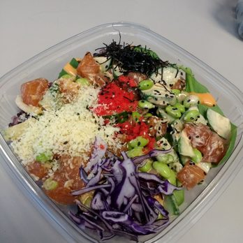 Hoki Poke - Spicy salmon poke bowl - Poke Near Me - Toronto, Ontario Hoki Poke - Spicy salmon poke bowl - Poke Near Me - Toronto, Ontario