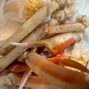 The Boiling Crab - Snow crab - Seafood Near Me - Honolulu, Hawaii The Boiling Crab - Snow crab - Seafood Near Me - Honolulu, Hawaii