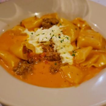 Mia Francesca  - Paccheri alla Vodka e Salsiccia - Italian Near Me - Chicago, Illinois