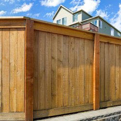 Mohawk Fencing - Wood with cap & trim