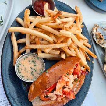 Ocean & Acre - Lobster roll - Seafood Near Me - Alpharetta, Georgia Ocean & Acre - Lobster roll - Seafood Near Me - Alpharetta, Georgia