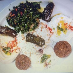 Crave Kabob - Vegetarian plate Amazing
