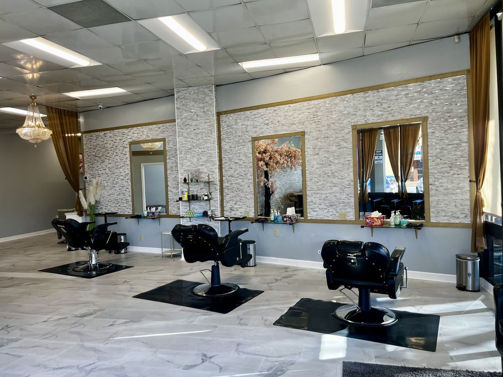 Unique Arch Salon Logo