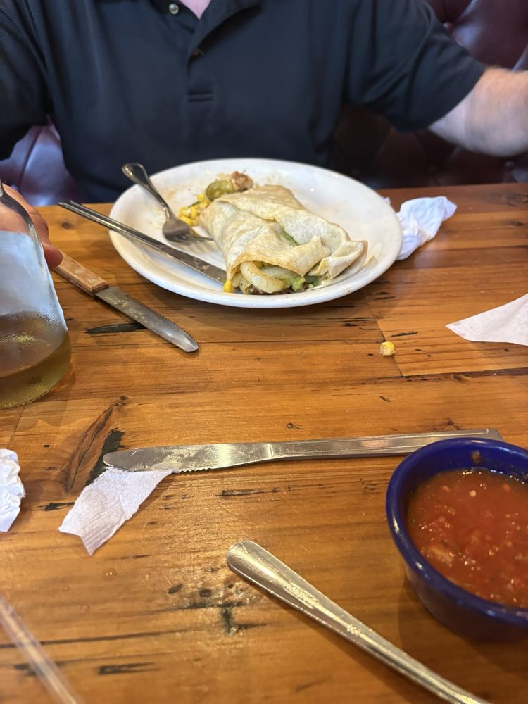 Los Hermanos Mexican Restaurant