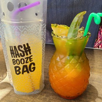 Hash Kitchen - Booze bag , the kendell - Breakfast & Brunch Near Me - Peoria, Arizona