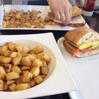 Evviva Breakfast & Lunch - Evviva breakfast sandwich with home fries - Breakfast & Brunch Near Me - Vaughan, Ontario Evviva Breakfast & Lunch - Evviva breakfast sandwich with home fries - Breakfast & Brunch Near Me - Vaughan, Ontario