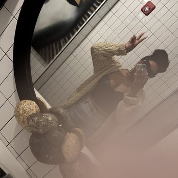 Agave & Rye - Indianapolis - Cute bathroom! - New American Near Me - Indianapolis, Indiana