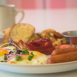 Old Beverly Cafe In & Out - The English Traditional Breakfast