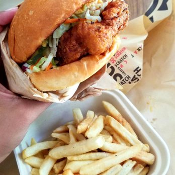 Scratch Cookery - Chicken Sandwich, Spice Lvl 1, Fries - Food Trucks Near Me - San Jose, California