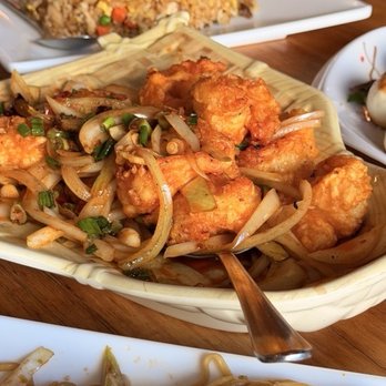 Trendy Dumpling - Spicy shrimp, vegetable low mein, fried rice - Noodles Near Me - Houston, Texas