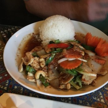 Mali Thai Bistro - Cashew chicken - Thai Near Me - Lee's Summit, Missouri Mali Thai Bistro - Cashew chicken - Thai Near Me - Lee's Summit, Missouri