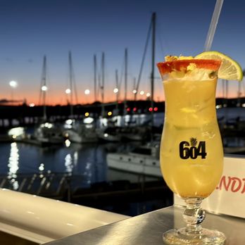 Restaurant 604 - Drinks - Breakfast & Brunch Near Me - Honolulu, Hawaii